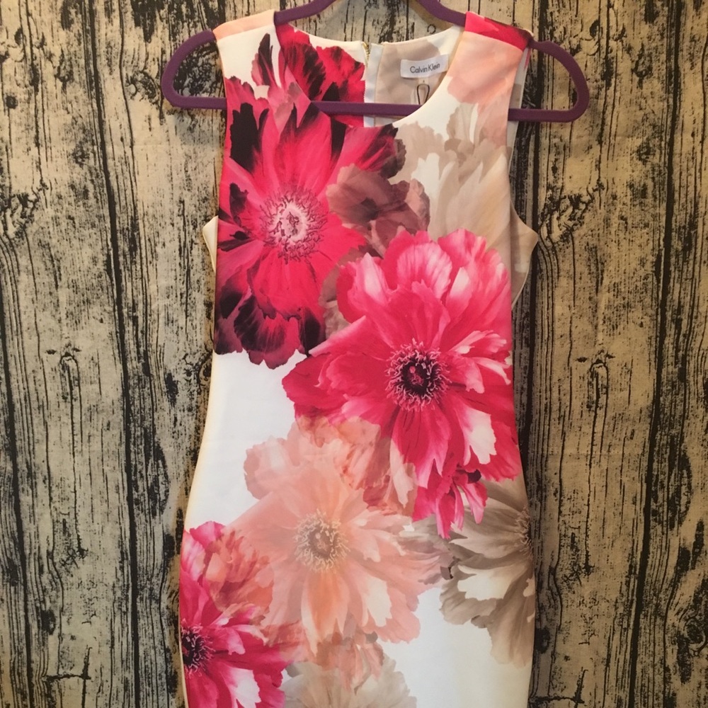 NEW Calvin Klein Floral Dress